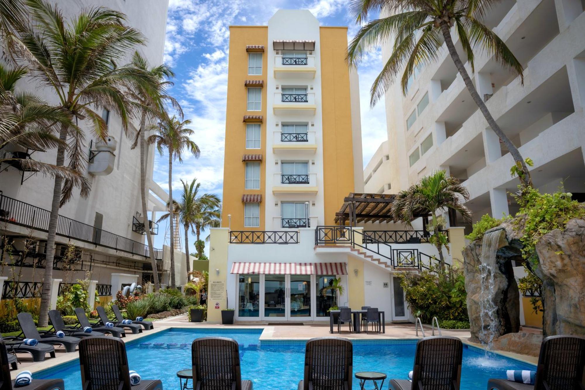 Best Western Hotel Posada Freeman Zona Dorada Mazatlan Ngoại thất bức ảnh